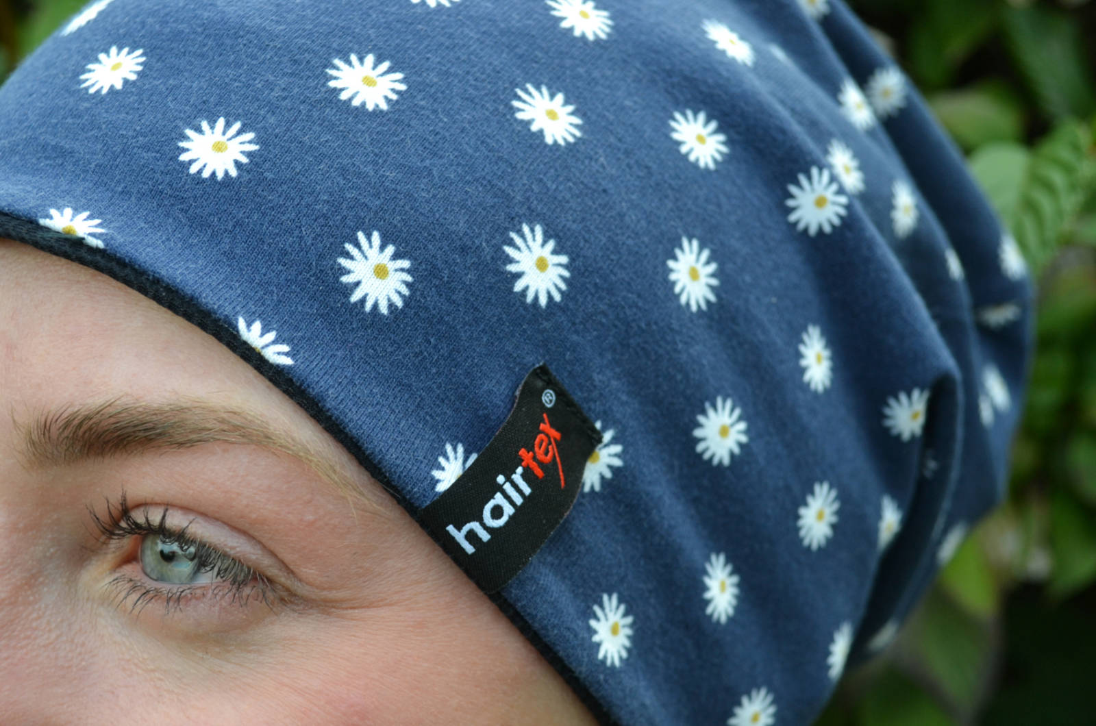Stall-Beanie Blümchen Blau ONESIZE